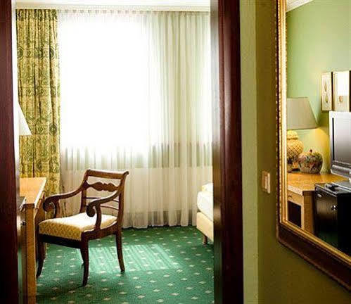 Hotel Admiral München
